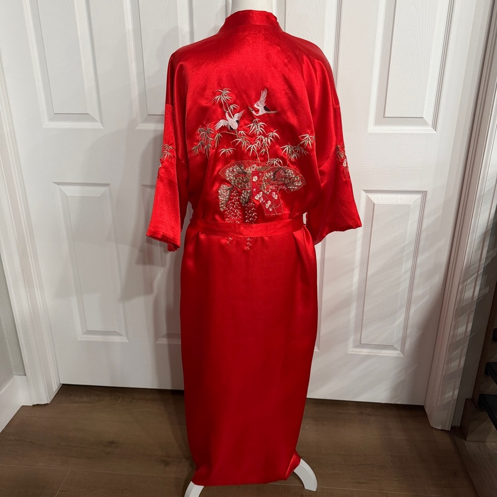Vintage‎ Blossom Plum Women M Kimono Long Robe Embroidered Garden Birds Red Belt